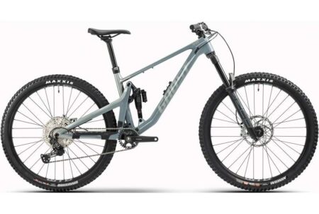 Bicicleta Ghost Riot AM CF/CF 160/140 Pro 2025